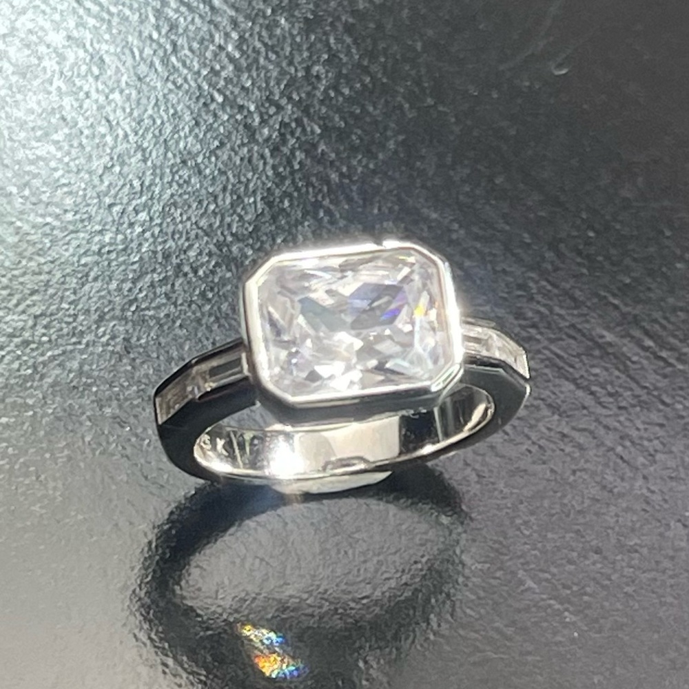 Silver 925 Beautiful Rectangle Style Ring Size 6,… - image 2